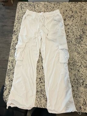 Lululemon Dance Studio Cargo Pants White Size M